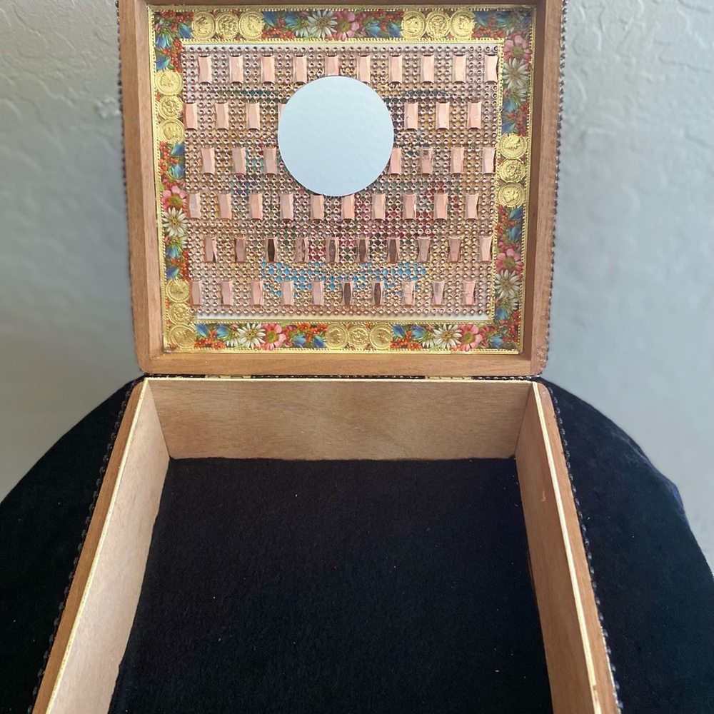 Rose Gold and Black Dress Box Purse with Black Handle, Mirror Inside - Picture 15 of 15